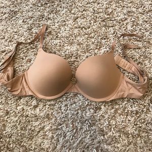 Victoria’s Secret Pink Bra